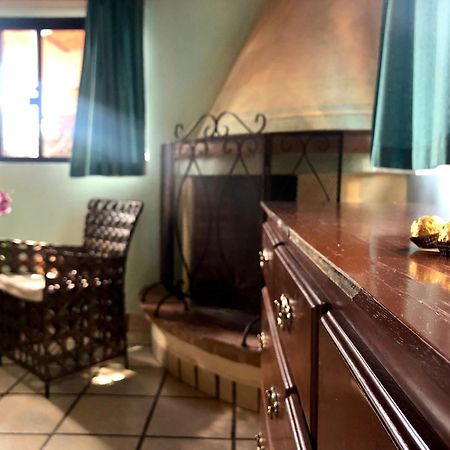 Casa Del Sol Inn Ахихик Экстерьер фото