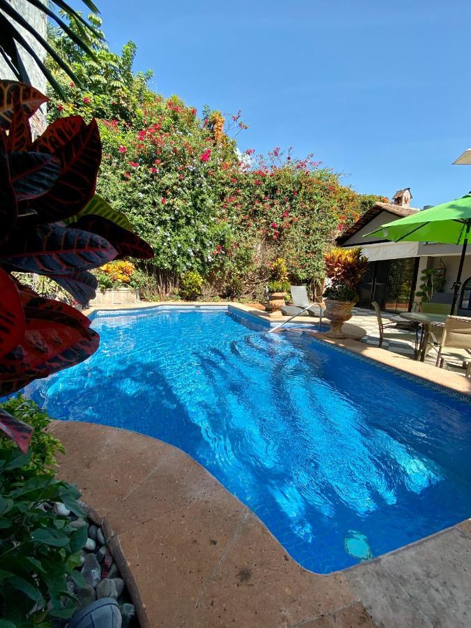 Casa Del Sol Inn Ахихик Экстерьер фото