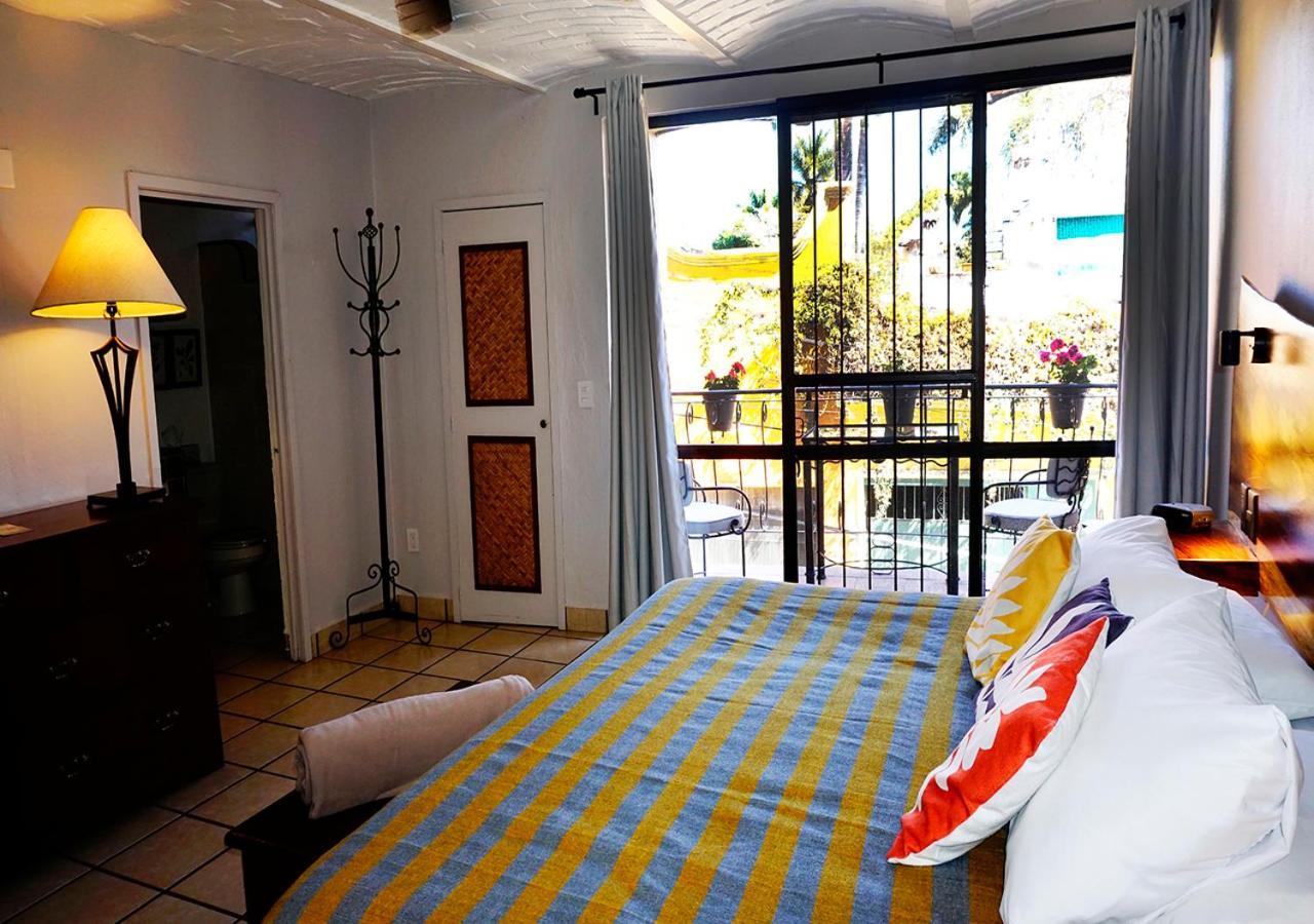 Casa Del Sol Inn Ахихик Экстерьер фото