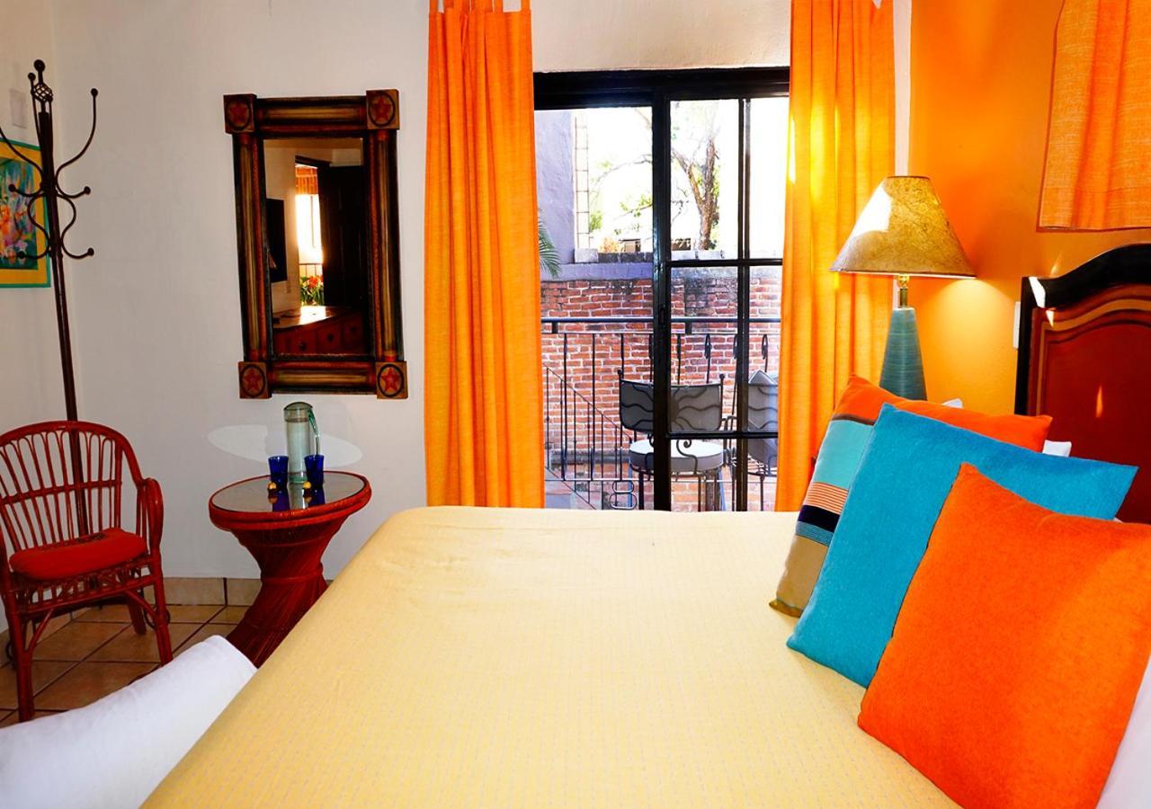 Casa Del Sol Inn Ахихик Экстерьер фото