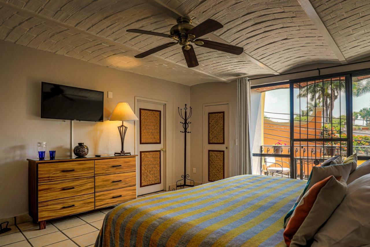 Casa Del Sol Inn Ахихик Экстерьер фото