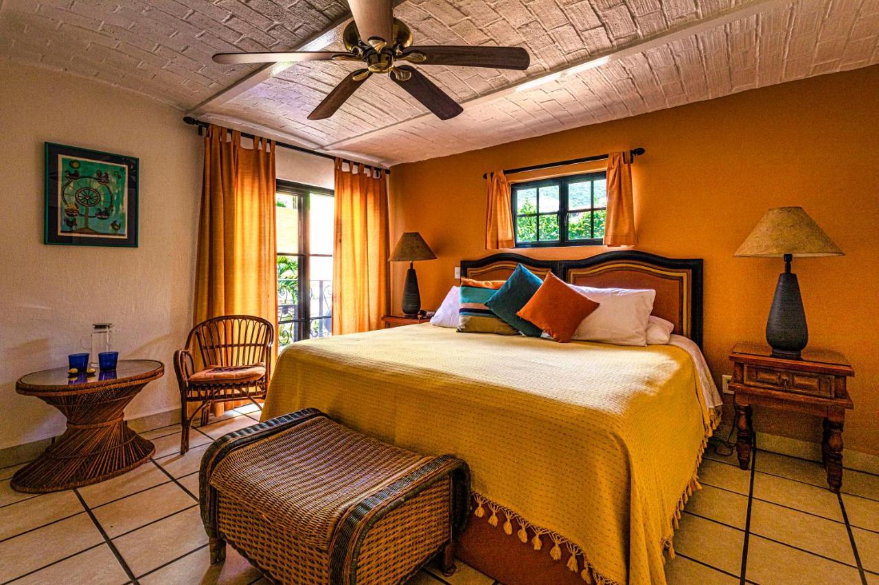Casa Del Sol Inn Ахихик Экстерьер фото