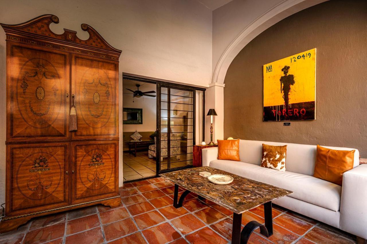 Casa Del Sol Inn Ахихик Экстерьер фото
