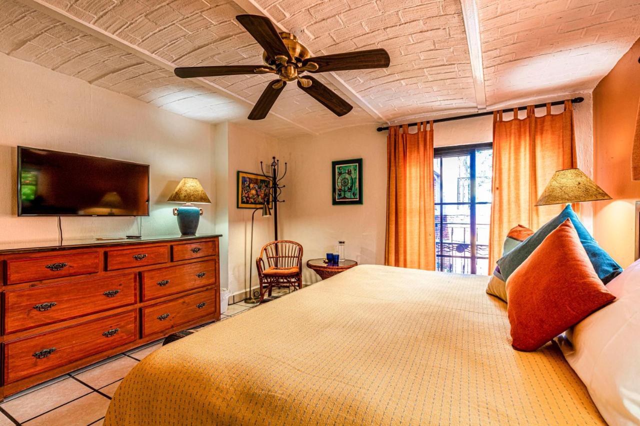 Casa Del Sol Inn Ахихик Экстерьер фото