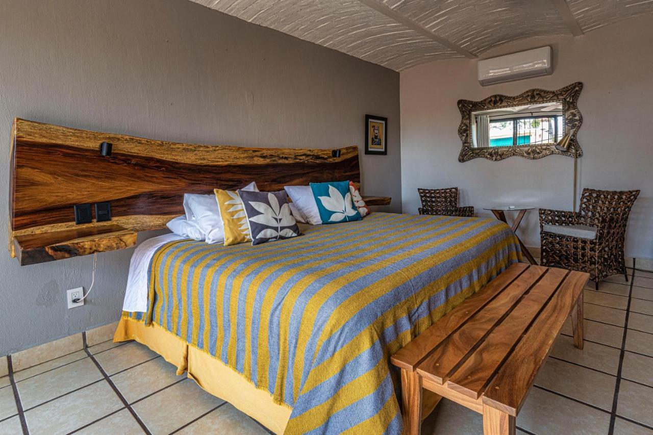 Casa Del Sol Inn Ахихик Экстерьер фото