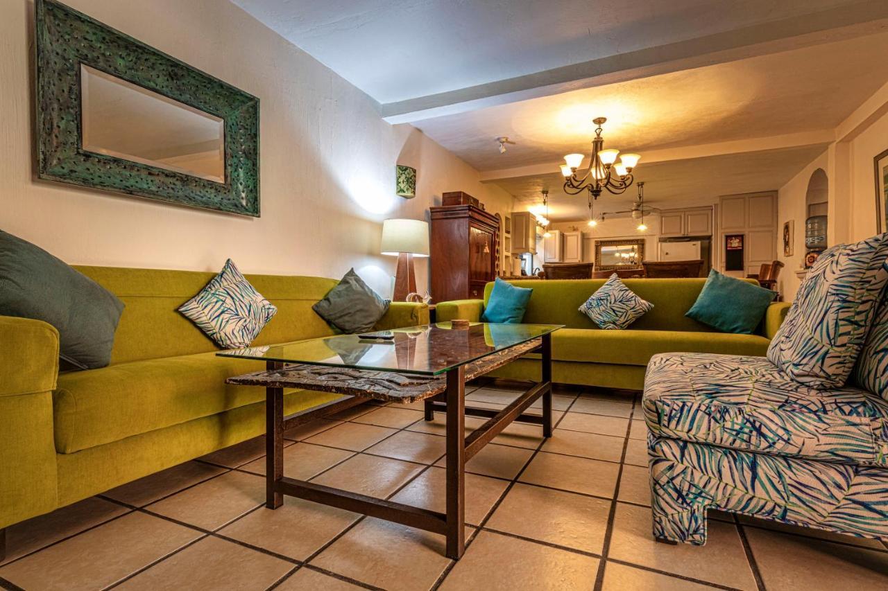 Casa Del Sol Inn Ахихик Экстерьер фото