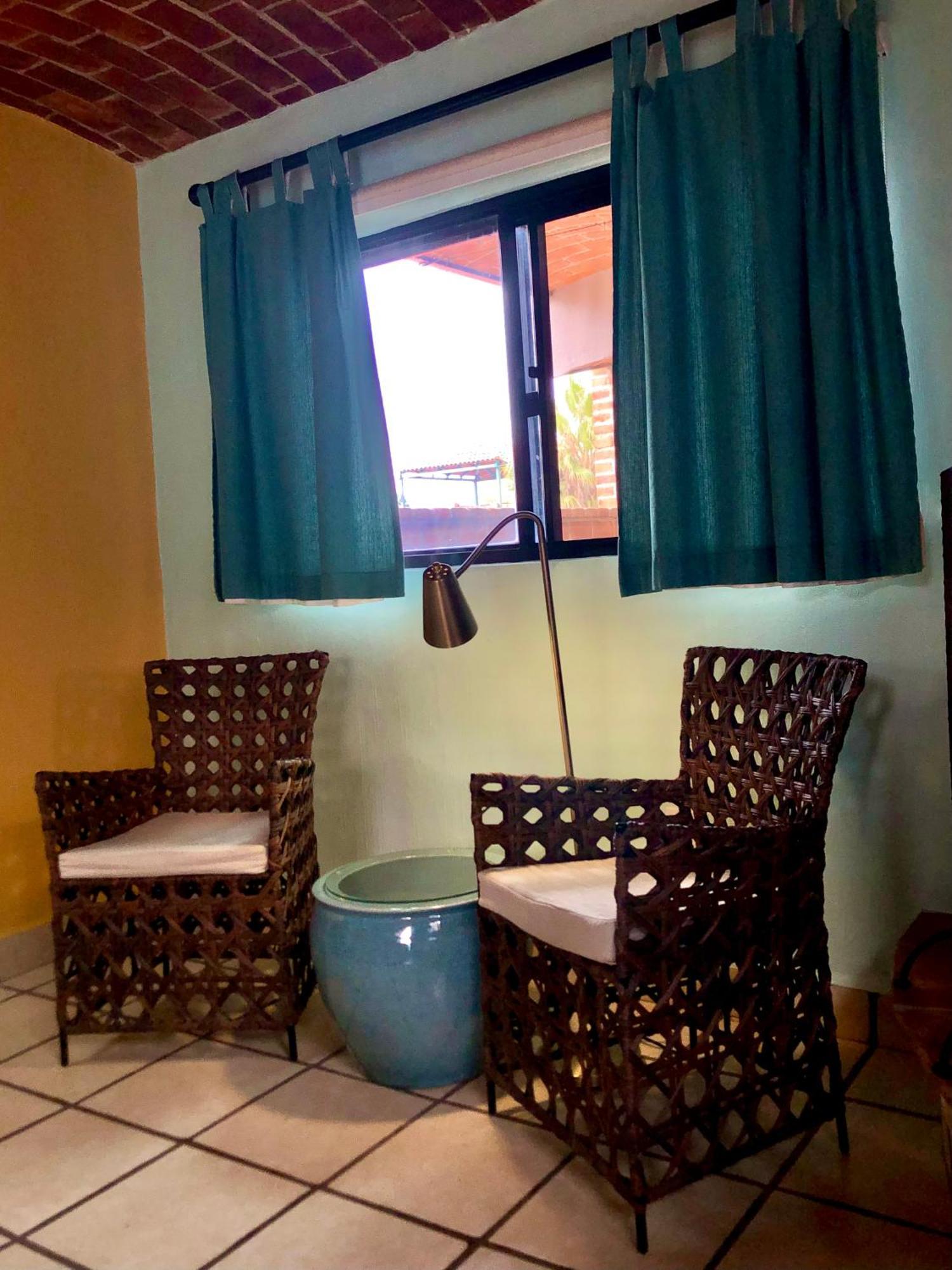Casa Del Sol Inn Ахихик Экстерьер фото